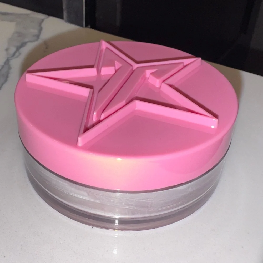 Jeffree Star Cosmetics Magic Star Setting Powder